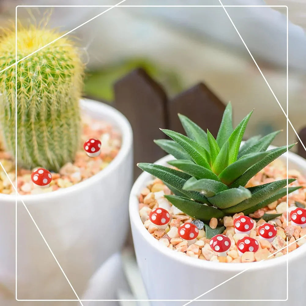 50Pcs Tiny Resin Mushroom Mini Mushrooms Miniature Figurines for Micro Garden Landscape Terrarium Crafts Dollhouse Decoration